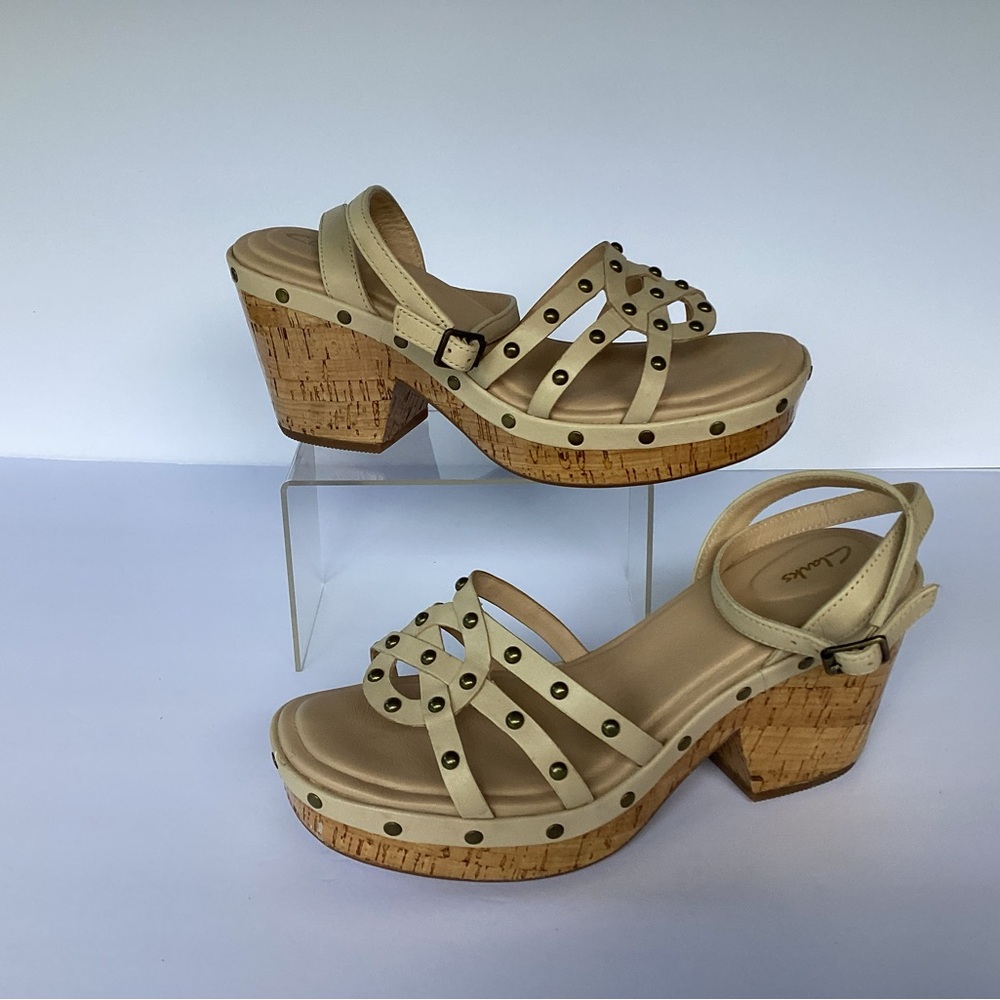 Clarks Platform Sandals